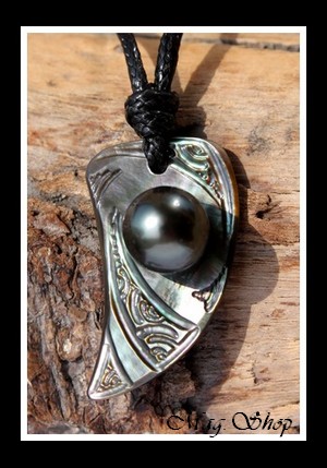 Maohi Marquisien Collier  Nacre & Demie-Perle de Tahiti Modèle 5 MAG.SHOP