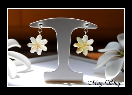 Marquises Collection  Boucles d`Oreilles Tekava  Argent Rhodié 925 Fleurs de Tiaré Nacre de Tahiti 2cm Reflets Clairs MAG.SHOP