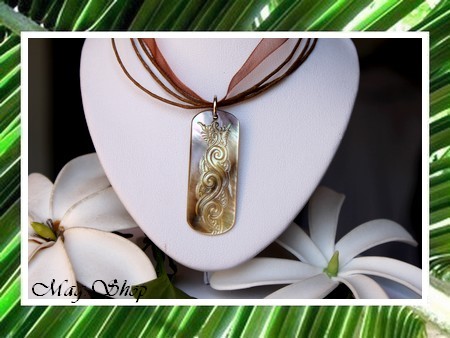 Marquises Collection - Collier Miti Rikitea Vagues Nacre de Tahiti 4cm MAG.SHOP