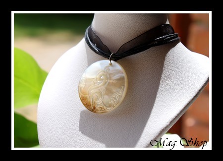 Marquises Collection Collier Miti Tuamotu Vagues Nacre de Tahiti 3cm MAG.SHOP