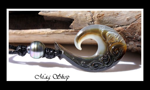 Mataura Hameçon Tiki Vagues Collier Lagon Nacre & Perle de Tahiti Modèle 1 MAG.SHOP