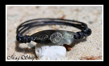 Moana Collection  Bracelet Planche de Surf Maori Nacre de Tahiti 3.5cm  MAG.SHOP