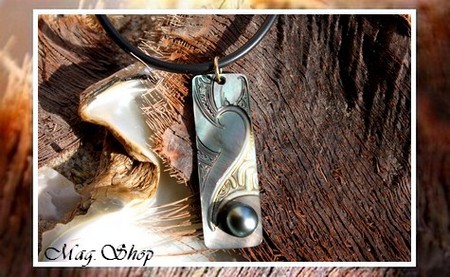Moana Collection - Collier Maupiti Nacre de Tahiti & Demie-Perle Baroque de Tahiti MAG.SHOP