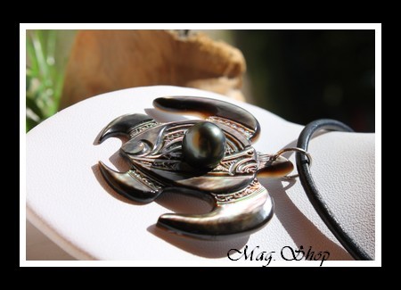 Tortue Nui Marquisienne Moana Collier Nacre & Perle de Tahiti Modèle 3 MAG.SHOP