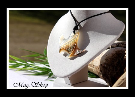 Orama Collier Raie Marquisienne Nacre de Tahiti Modèle 6 MAG.SHOP