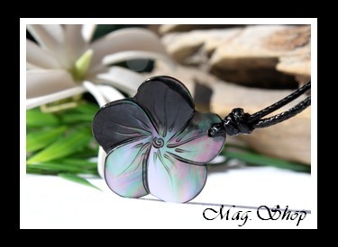 Parea Collier Fleur Hibiscus Nacre de Tahiti Modèle 6 MAG.SHOP TAHITI