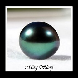 POE Mihinoa Collection / Perle Nue de Tahiti Drop 9.70mm/B+ Reflets Bleus/Verts (photos non contractuelles)
