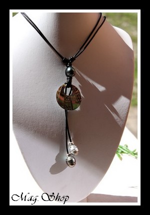 Punaauia Tuamotu Marquisien Collier Nacre & 3 Perles Cerclées de Tahiti MAG.SHOP
