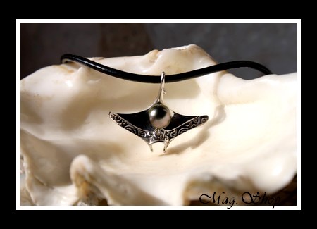 Raie Marquisienne Argent Rhodié 925 Collier Perle Cerclée de Tahiti MAG.SHOP