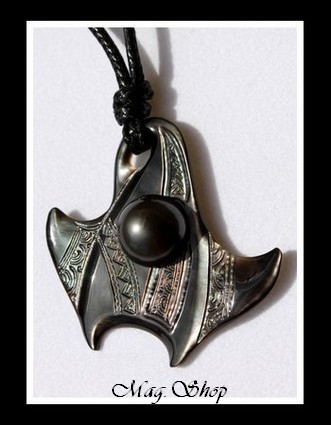 Raie Reao Marquisienne Collier Nacre & Demie-Perle de Tahiti MAG.SHOP