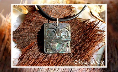 Rangiroa Collier TIKI Nacre de Tahiti 3X2.5CM MAG.SHOP TAHITI