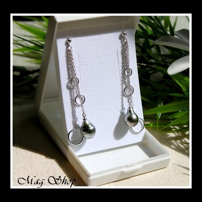 Silver Sea Collection  Boucles D`Oreilles Océan Argent Rhodié 925 (2.54g) H6cm  2 Perles Cerclées de Tahiti MAG.SHOP