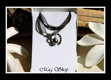 Silver Sea Collection  Collier Miti Fer à Cheval H 2.2cm  Argent Rhodié 925 Perle Cerclée de Tahiti Cerclée MAG.SHOP