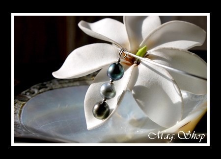 Silver Sea Collection  Pendentif Mangareva 3 Perles Baroques de Tahiti MAG.SHOP