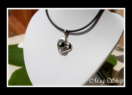 Silver sea Collection  Collier Coeur des Atolls Semi-Mat Argent Rhodié 925 & Perle Baroque de Tahiti Reflets Verts MAG.SHOP