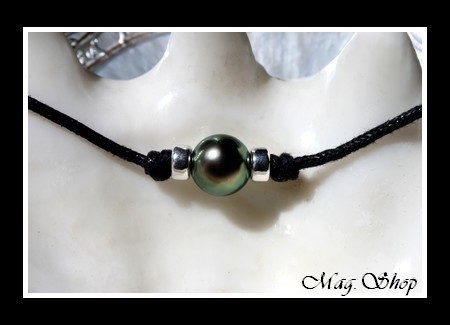 Surfeur Collier Perle Ronde de Tahiti Reflets Verts MAG.SHOP
