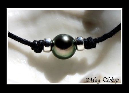 Surfeur Collier Perle Ronde de Tahiti Reflets Verts MAG.SHOP