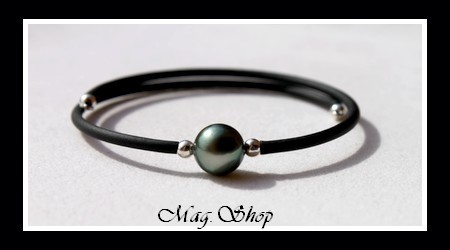Tahiti Collection Bracelet Manava Perle de Tahiti Ronde Reflets Verts  MAG.SHOP