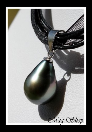 Tautira Collier Perle Baroque de Tahiti Reflets Verts MAG.SHOP