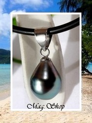 Silver Sea Collection / Collier Tautira Argent Rhodié 925 (0.23g) / Perle Semi-Baroque de Tahiti 9.65mm/B+ Reflets Gis/Bleus/Verts/Aubergines / Cuir Noir (photos non contractuelles)