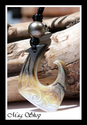 Teano Tiki Collier Hameçon Nacre & Perle de Tahiti Modèle 5 MAG.SHOP