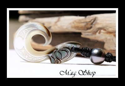 Teinaki Collier Hameçon Tiki Nacre & Perle de Tahiti Modèle 5 MAG.SHOP