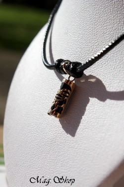 Tendresse Collier Tiki Marquisien Agate Noire - OR 750-1000 P12N MAG.SHOP