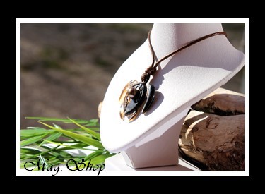 Terenui Collier Tortue Marquisienne Nacre & Perle de Tahiti Modèle 2 MAG.SHOP