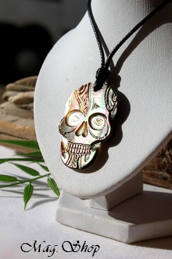 Tête de Mort Collier Nacre de Tahiti Modèle 5 MAG.SHOP