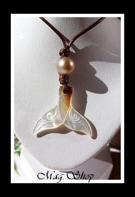 Tevairoa Collier Queue de Baleine Nacre & Perle de Tahiti Modèle 13 MAG.SHOP