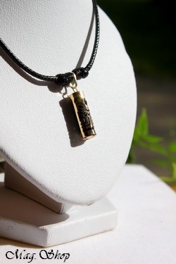 Tiki Force Collier OR 750 Agate Noire P17N MAG.SHOP