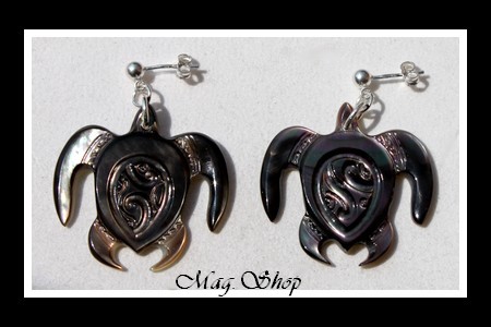 Tortues Boucles d`Oreilles Nacres de Tahiti MAG.SHOP