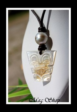 Tuka Collier Tiki Marquisien Nacre & Perle de Tahiti Modèle 3 MAG.SHOP