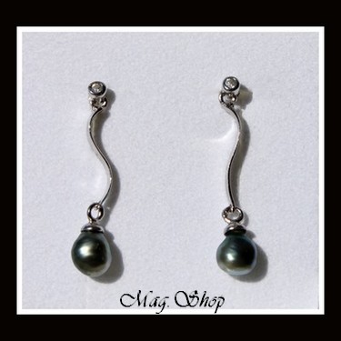 Ururoa Boucles d`Oreilles Argent Rhodié Zircons Perles Keishis de Tahiti Reflets Verts MAG.SHOP