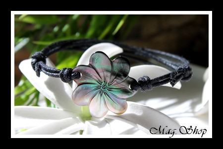 Vaianae Bracelet Fleur de Tiaré Nacre de Tahiti Modèle 11 MAG.SHOP