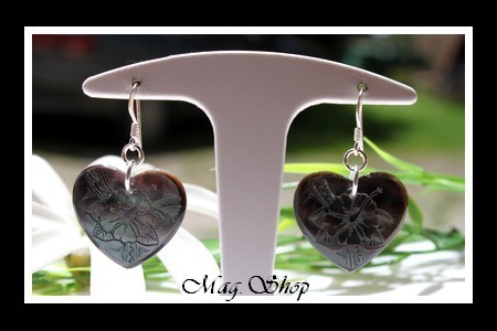 Vaiare Boucles D`Oreilles Coeurs Fleurs Hibiscus Nacres de Tahiti MAG.SHOP