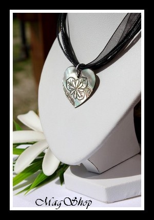 Vaiare Collier Coeur Marquisien Fleur de Tiaré Nacre de Tahiti Modèle 11  MAG.SHOP