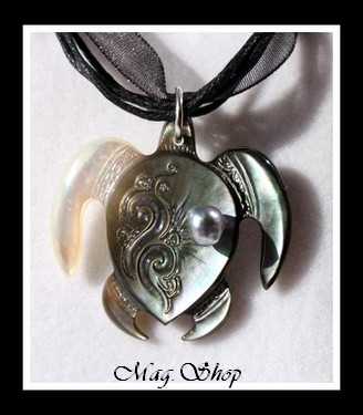 Vanihei Collier Tortue Archipels Vagues Nacre & Perle Keishi de Tahiti Modèle 7 MAG.SHOP