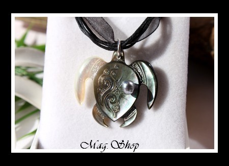Vanihei Collier Tortue Archipels Vagues Nacre & Perle Keishi de Tahiti Modèle 7 MAG.SHOP